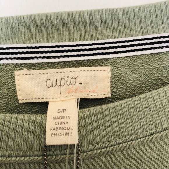CUPIO Sweatshirt Pullove size S Drysage New - Picture 6 of 8